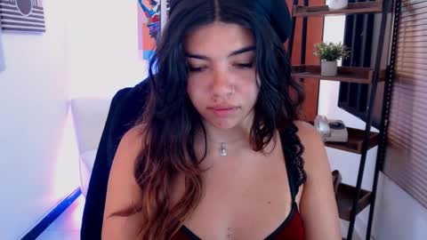 Veronica online show from September 10, 2025, 12:05 pm