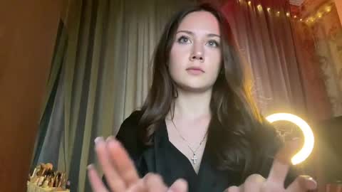 dangerous_softness online show from May 11, 2026, 4:04 pm