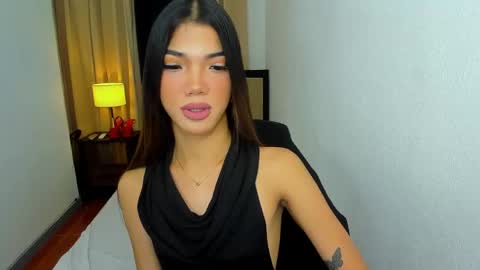 STEPHANIE online show from May 23, 2026, 6:23 pm