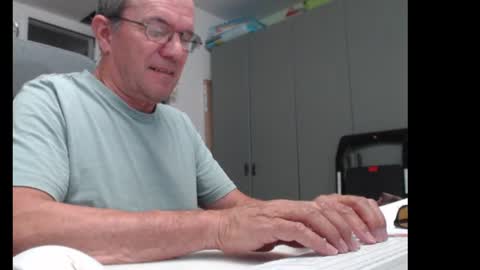 Snapshot of dani_alpina chatting on July 7, 2026, 11:14 am dani_alpina online show from July 7, 2026, 11:14 am