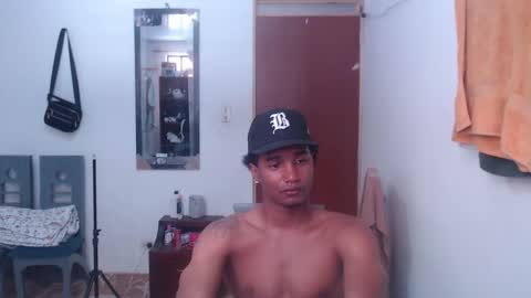 dani_browx online show from December 14, 2025, 6:34 pm