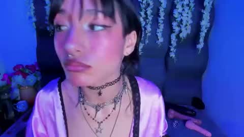 dani_dream online show from April 14, 2026, 4:02 pm