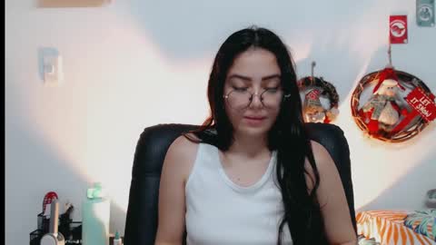 dani y jocelyn online show from December 23, 2024, 8:03 pm