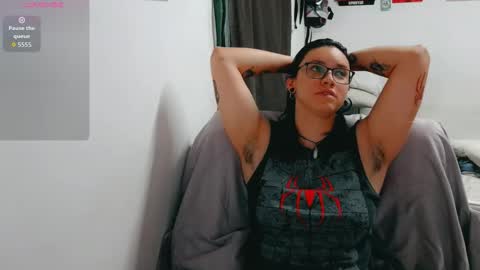 dani y jocelyn online show from October 31, 2025, 7:26 pm