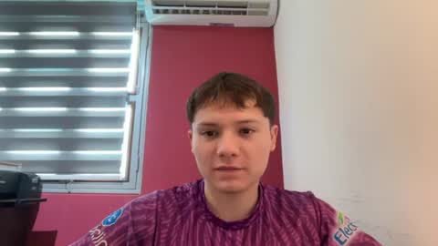 Snapshot of dani_prada chatting on July 15, 2026, 7:08 pm dani_prada online show from July 15, 2026, 7:08 pm