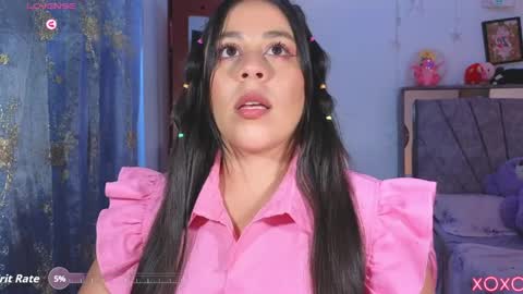 valentina online show from April 8, 2026, 1:44 pm