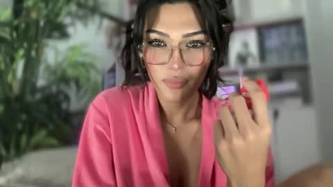 danica_walton online show from January 9, 2025, 7:29 pm