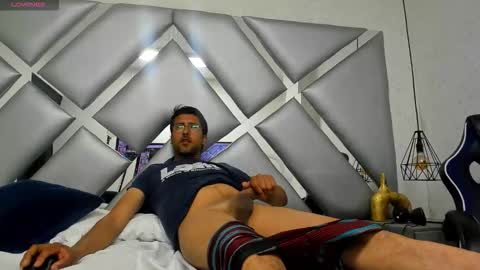 Snapshot of danidick_vc chatting on November 27, 2025, 12:18 pm danidick_vc online show from November 27, 2025, 12:18 pm