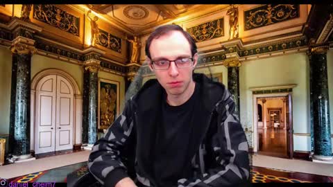 Snapshot of daniel9121 chatting on February 12, 2025, 8:16 am Daniel9121 online show from February 12, 2025, 8:16 am