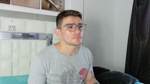Snapshot of daniel_ova chatting on January 20, 2025, 12:49 pm Sexy Dani online show from January 20, 2025, 12:49 pm