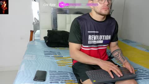 Snapshot of daniel_ova chatting on January 29, 2025, 11:30 am Sexy Dani online show from January 29, 2025, 11:30 am