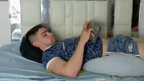 Snapshot of daniel_ova chatting on February 19, 2025, 2:23 pm Sexy Dani online show from February 19, 2025, 2:23 pm