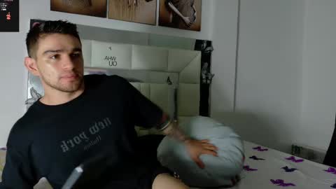 Snapshot of daniel_ova chatting on February 26, 2025, 11:20 am Sexy Dani online show from February 26, 2025, 11:20 am