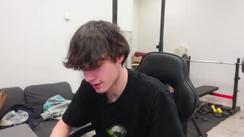 Snapshot of daniel_shawn chatting on February 18, 2026, 10:28 pm DANIEL SHAWN online show from February 18, 2026, 10:28 pm