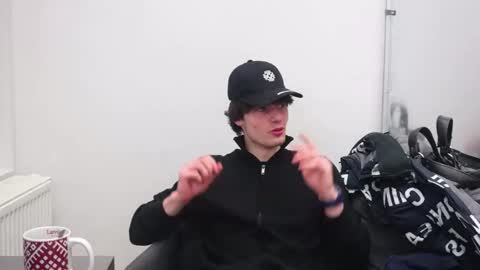 Snapshot of daniel_shawn chatting on February 21, 2026, 3:07 am DANIEL SHAWN online show from February 21, 2026, 3:07 am