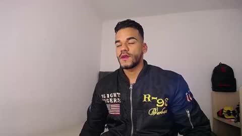 Snapshot of daniel_sherlock chatting on November 25, 2025, 12:38 pm Daniel Sherlock online show from November 25, 2025, 12:38 pm