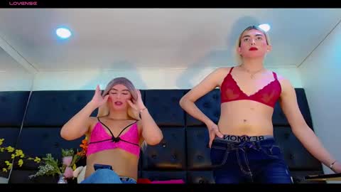 daniela_pink_ online show from April 7, 2026, 8:53 pm