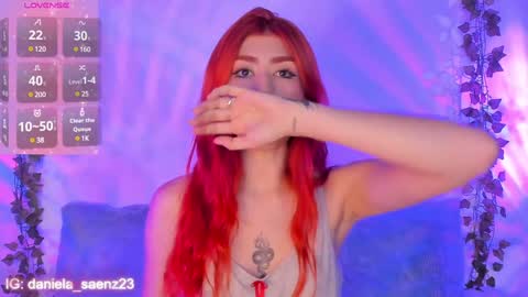 Snapshot of daniela_saenz1 chatting on December 17, 2024, 10:11 pm Dani Saenz online show from December 17, 2024, 10:11 pm