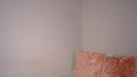 Lucia online show from December 19, 2024, 5:18 pm