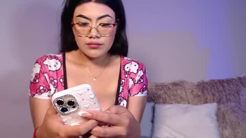 Lucia online show from February 25, 2025, 9:57 pm