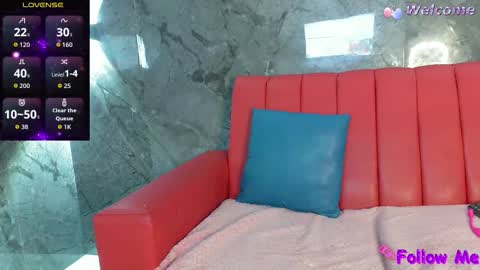 Daniela online show from November 13, 2025, 11:58 pm