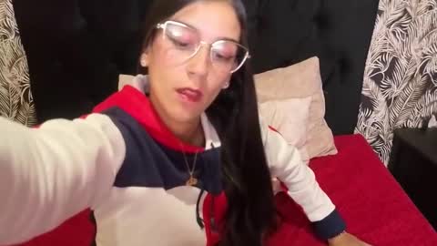 Snapshot of danielamonroe chatting on February 24, 2026, 9:24 pm danielamonroe online show from February 24, 2026, 9:24 pm