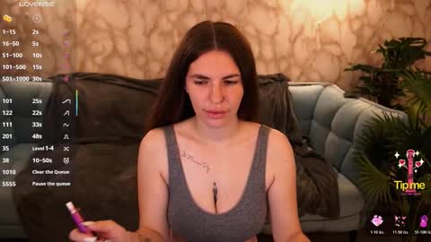 Snapshot of danielareign chatting on November 8, 2025, 7:19 am danielareign online show from November 8, 2025, 7:19 am