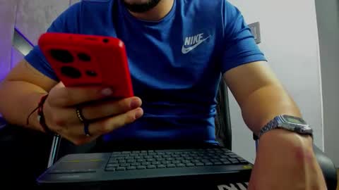 Snapshot of danielclarton chatting on September 30, 2025, 12:15 am DANIEL online show from September 30, 2025, 12:15 am