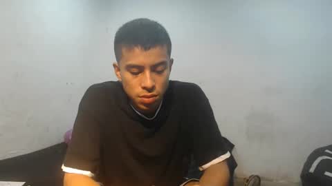 Snapshot of danielitopapii chatting on December 29, 2024, 2:00 pm danielitopapii online show from December 29, 2024, 2:00 pm