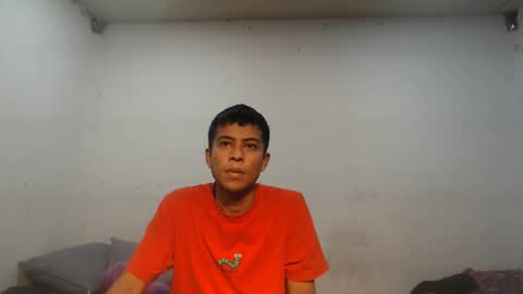 Snapshot of danielitopapii chatting on January 28, 2025, 12:11 pm danielitopapii online show from January 28, 2025, 12:11 pm