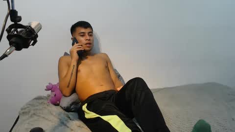 Snapshot of danielitopapii chatting on March 7, 2025, 6:00 pm danielitopapii online show from March 7, 2025, 6:00 pm