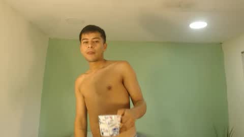 Snapshot of danielitopapii chatting on March 10, 2026, 12:43 pm danielitopapii online show from March 10, 2026, 12:43 pm