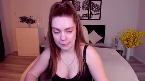 Snapshot of daniellasweet20 chatting on February 7, 2025, 2:15 pm Daniella online show from February 7, 2025, 2:15 pm