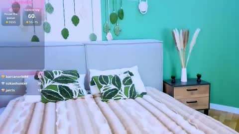 Snapshot of danielle_eddwards chatting on February 10, 2026, 2:32 pm danielle_eddwards online show from February 10, 2026, 2:32 pm