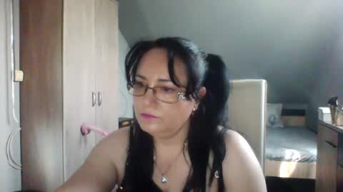 Danielle and Mattew online show from June 16, 2026, 7:33 am