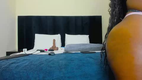 Snapshot of danielle_rock chatting on March 1, 2026, 8:55 pm danielle_rock online show from March 1, 2026, 8:55 pm