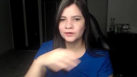 Snapshot of daniellerain chatting on February 11, 2026, 10:20 am daniellerain online show from February 11, 2026, 10:20 am