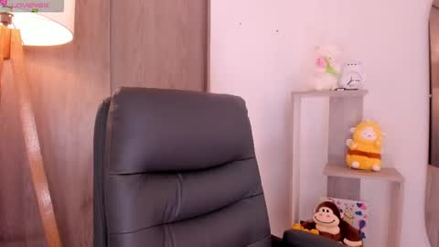 Snapshot of daniellerose_ chatting on October 9, 2025, 9:46 pm Danielle Rose online show from October 9, 2025, 9:46 pm