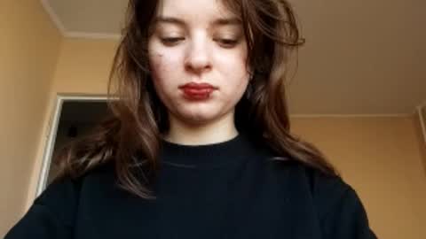 Snapshot of daniellevaulet chatting on October 30, 2025, 7:32 am Mia online show from October 30, 2025, 7:32 am