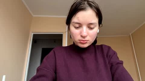 Snapshot of daniellevaulet chatting on November 10, 2025, 7:29 am Mia online show from November 10, 2025, 7:29 am