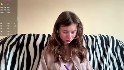 Snapshot of daniellevaulet chatting on December 14, 2025, 7:14 am Mia online show from December 14, 2025, 7:14 am