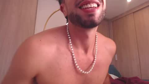 Snapshot of danielsantosbubleaz chatting on May 16, 2026, 4:31 am Daniel Santos online show from May 16, 2026, 4:31 am