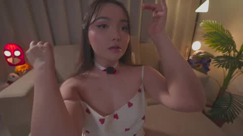 Snapshot of danii_xoxo chatting on February 10, 2026, 1:10 am online show from February 10, 2026, 1:10 am