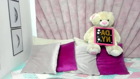 DaniiBelluci  online show from November 30, 2025, 3:10 am