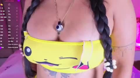 Snapshot of daniilove_ chatting on July 9, 2026, 4:05 am Danni online show from July 9, 2026, 4:05 am