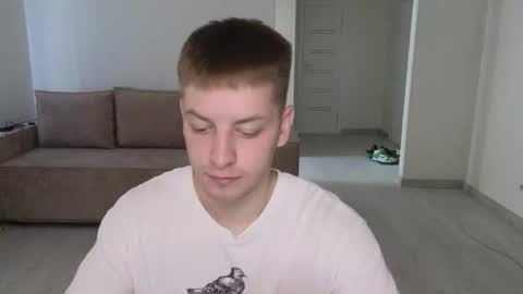 Snapshot of danila_trezzini chatting on June 20, 2026, 4:48 am danila online show from June 20, 2026, 4:48 am