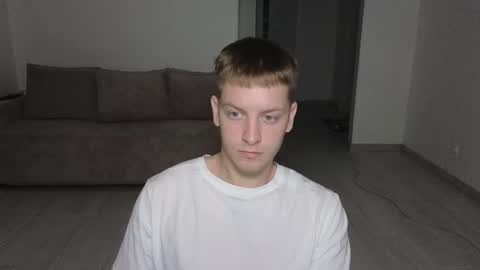 Snapshot of danila_trezzini chatting on June 23, 2026, 9:35 pm danila online show from June 23, 2026, 9:35 pm
