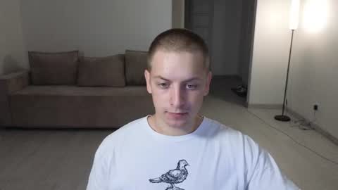 Snapshot of danila_trezzini chatting on July 19, 2026, 6:11 pm danila online show from July 19, 2026, 6:11 pm