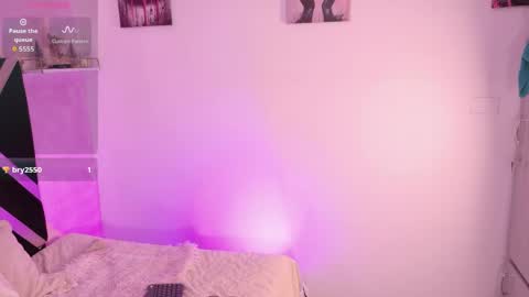 Snapshot of daninianderson chatting on May 31, 2026, 2:46 pm daninianderson online show from May 31, 2026, 2:46 pm