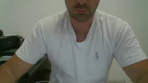 Snapshot of danioli614 chatting on October 23, 2025, 12:54 am Dani Oli online show from October 23, 2025, 12:54 am